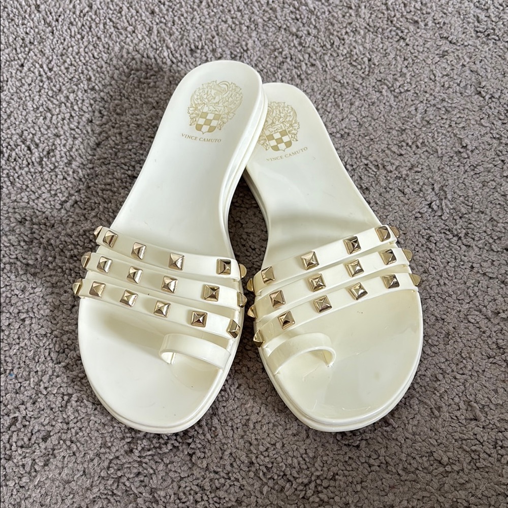 Vince Camuto Cream Jelly Sandals